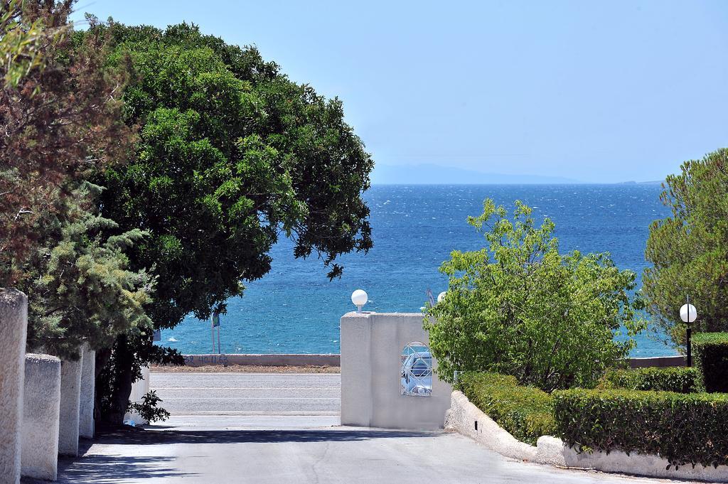 Vila Sarwnisland Lagonisi Exteriér fotografie